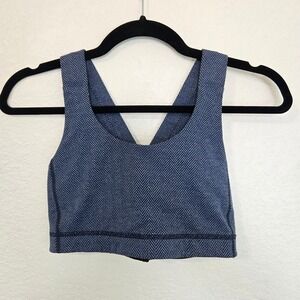 Lululemon Blue Herringbone Sports Bra Crisscross‎ Back Size 8
